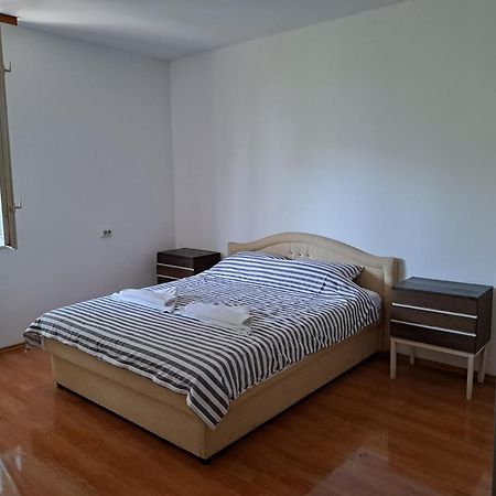Apartman Aya Rejana Сараево Екстериор снимка